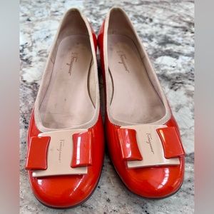 Ferragamo Pump shoe - Deep Orange - size 9